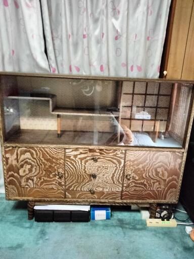 昭和レトロの高級な飾り戸棚家具 収納家具