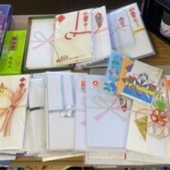 慶弔のし袋　ろうそく　線香　ポチ袋　ハガキ