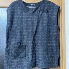 🚺【良品】　ミセス　薄手　被りのベスト