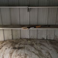 千葉県横芝光町より　大型　スズキ製　物置　現地で回収できる方