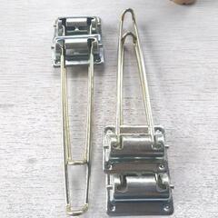 折り畳み脚金具