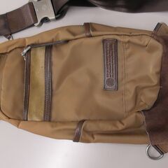 【取引決定】ボディバッグ　茶色　1個の画像