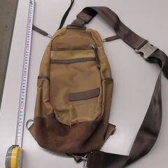 【取引決定】ボディバッグ　茶色　1個