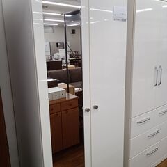 ★ジモティ割あり★  ワードローブ ホワイト H200.6×D5...