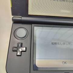 ニンテンドー New 3DS LL (RED-001) ソフト3本おまけ！の画像