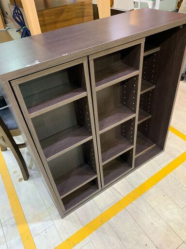 スライド書棚　幅80cm×奥行 29cm×高さ 85cm（約）