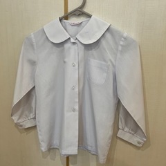 服/ファッション ブラウスの画像