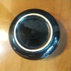 食器1つ50円の画像