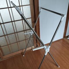 洗濯物干しの画像