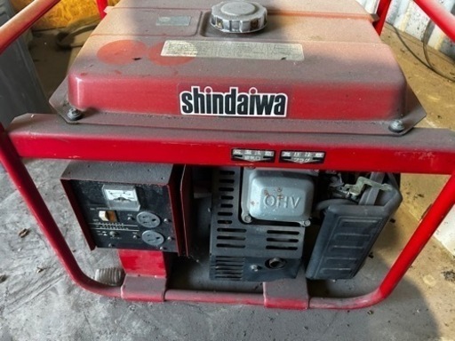 エンジン発電機