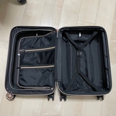 【受け渡し者決定】スーツケースの画像