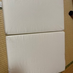 【週末お値下げ】大和屋　ベビーベッド　西松屋　ベビー布団　防水シーツ　シーツの画像