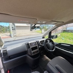 セレナ　4WD 車検付き　の画像