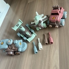 スリコ知育玩具！かわいい組立乗り物おもちゃ！車飛行機！美品
