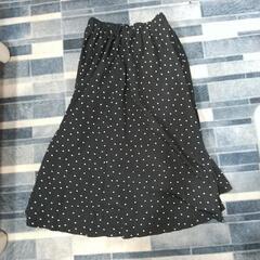 服/ファッション スカートの画像