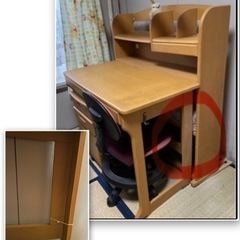 自由自在に組み合わせられる学習机セット♪の画像