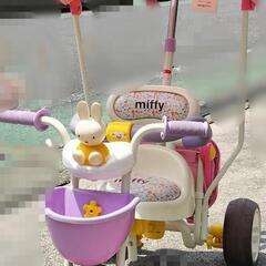 ミッフィー　三輪車