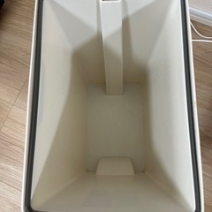 家具 インテリア雑貨/小物 ごみ箱(お話中)の画像