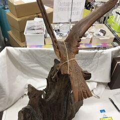 大型木彫　鷹の画像