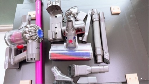 再出品　美品　ダイソン　v6スティッククリーナーDYSON_LIMITED