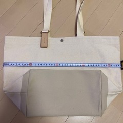 MILEST A4可能バッグ  トートバッグの画像