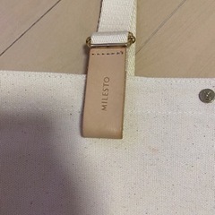 MILEST A4可能バッグ  トートバッグの画像
