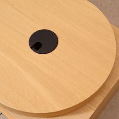 人気のkarimoku(カリモク家具)よりQT4336MEテレビボードです。回転式の