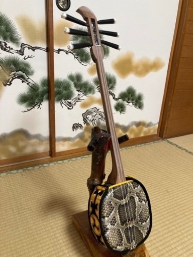 沖縄三線！新品！　6弦　棹ユシ木　6弦マイク付き！