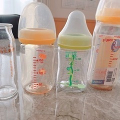 哺乳瓶　3本セットの画像