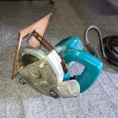 値下げ‼️早い者勝ち　マキタマルノコ①の画像