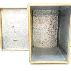 su0025　 茶箱 中型 木箱 収納箱 保存箱 木製 昭和レトロ 小物入れ 衣装ケース 収納 DIY ブリキ　お茶 和小物 蓋付き 収納ボックス 作業台 民具 古道具 インテリア 茶箱 中古の画像