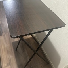 山善　折りたたみテーブル　高さ70cm