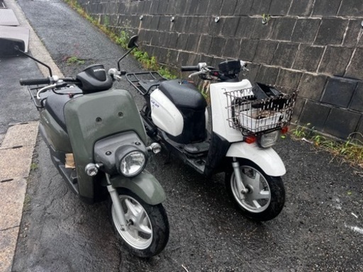 配達50 CCバイクジャンク二台