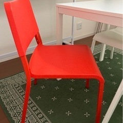 【本日7/16引き取り限定値下げ❗️】IKEA 伸長式テーブル　&  チェア4脚の画像