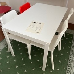 【本日7/16引き取り限定値下げ❗️】IKEA 伸長式テーブル　&  チェア4脚の画像