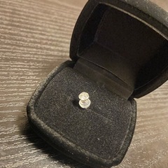 天然ダイヤモンドピアス 0. 35ct