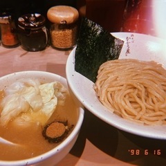 仕事終わりにラーメン行ける人🤩🙋‍♂️ - 新宿区