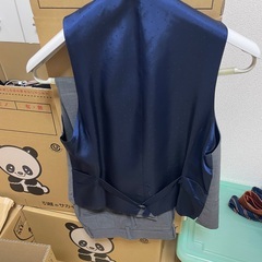 artisanの3ピーススーツの画像