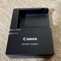 Canonカメラの充電器