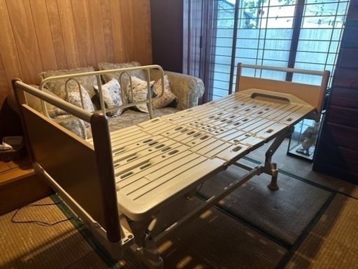 電動　介護ベット