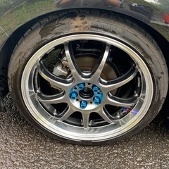 車のパーツ タイヤ、ホイール