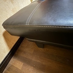 レザーのソファーベッドの画像