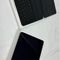 iPad Pro + Smart Keyboard Folio
