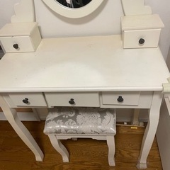 家具 ドレッサーの画像