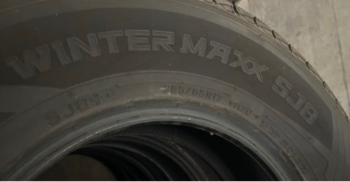 DUNLOP 265/65R17 24年製　スタッドレスタイヤ