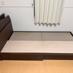 シングルベッド