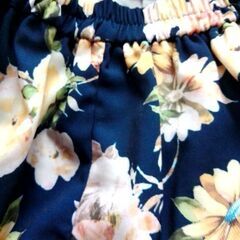 allamanda 大きなお花のフレアスカート　の画像