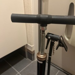 【引き取り先決定】自転車タイヤの空気入れの画像