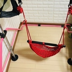 室内鉄棒(自作ブランコ、逆上がり補助ベルト付き)の画像