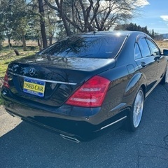 ベンツS550 サンルーフ　20インチアルミホイールの画像